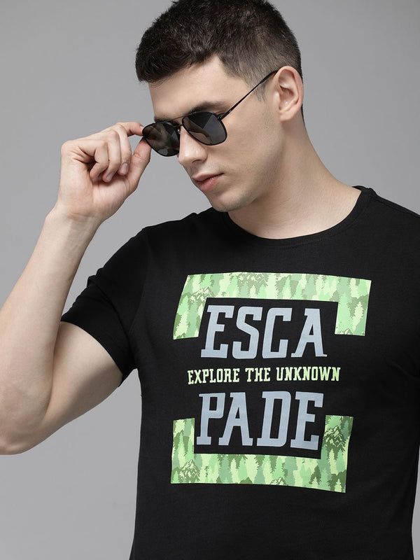 SPYKAR Men Black & Green Typography Printed Pure Cotton Slim Fit T-shirt