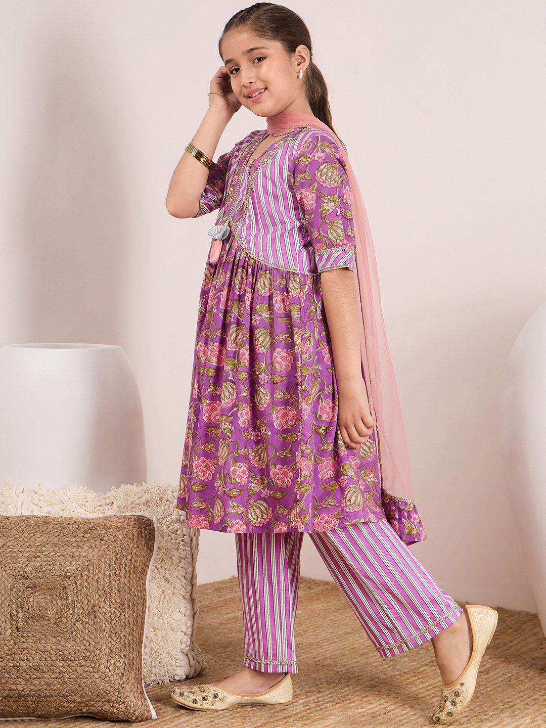 pspeaches Girls Floral Printed Gotta Patti Pure Cotton Kurta & Palazzos With Dupatta