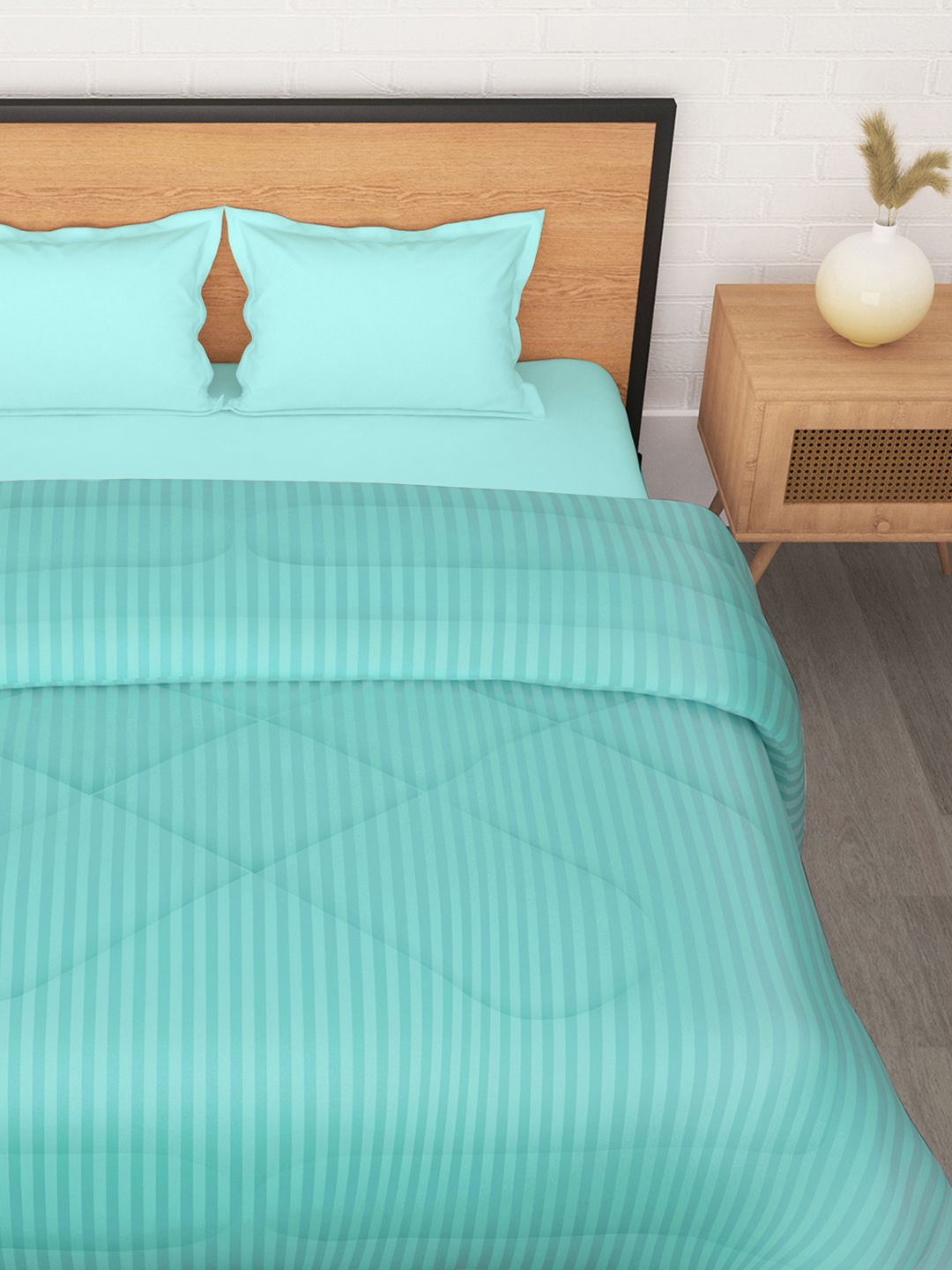 Story@home Blue Striped 180 GSM Reversible Ac Room Double Bed Comforter