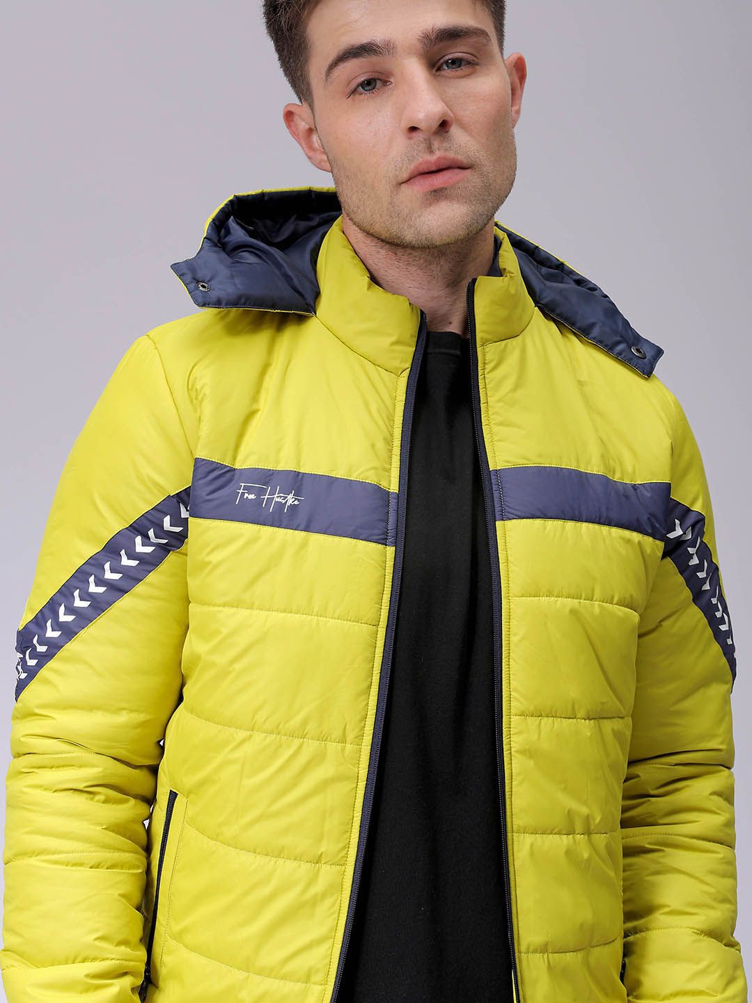 The Indian Garage Co Men Colourblocked Puffer Jacket with Patchwork