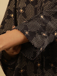 W Round Neck Three Quarter Sleeves Floral Print Top