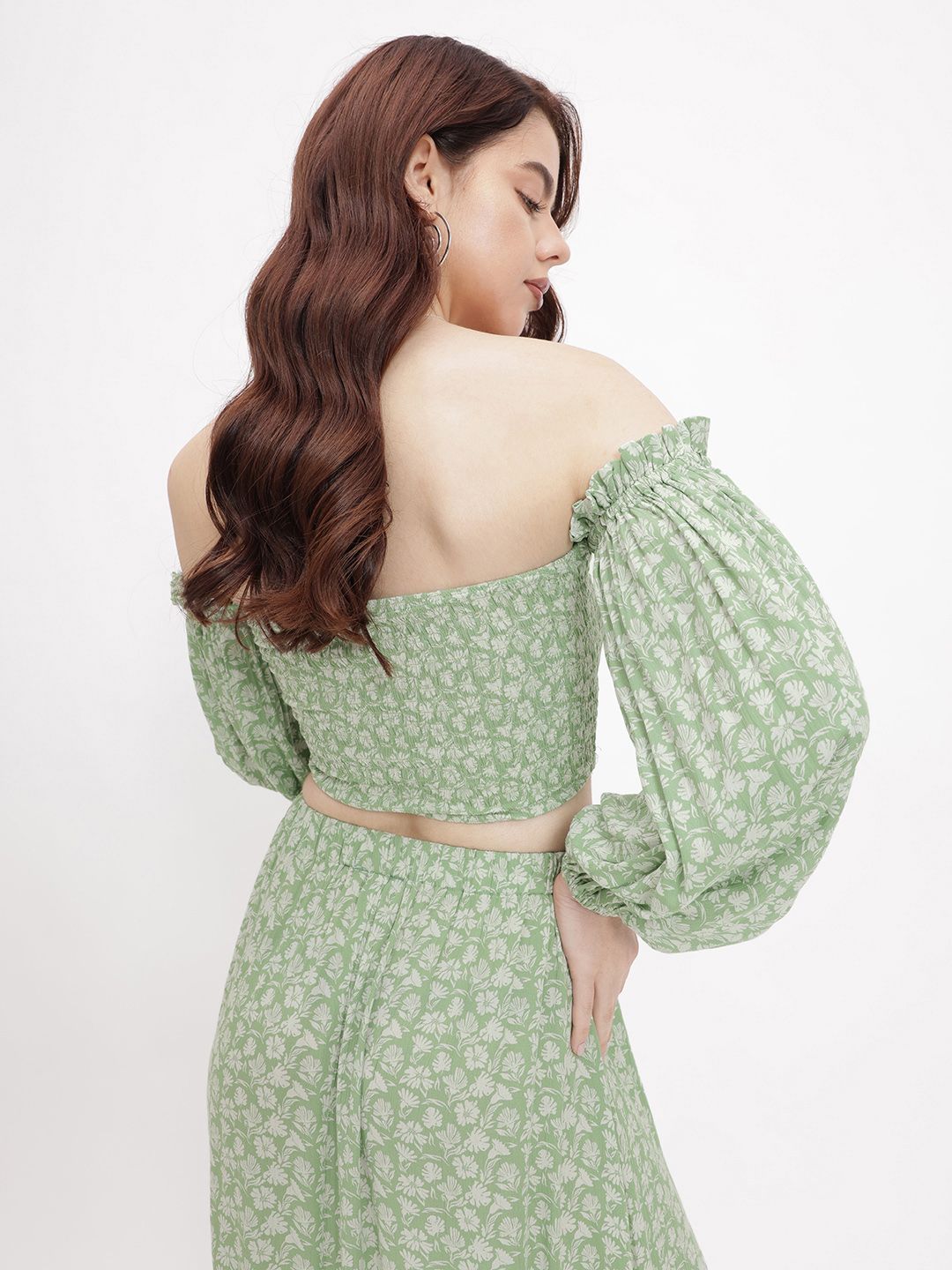 DressBerry Ditsy Floral Smocked Bardot Blitz Crop Top