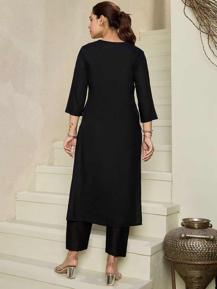 Indo Era Geometric Embroidered V Neck Pure Cotton Kurta