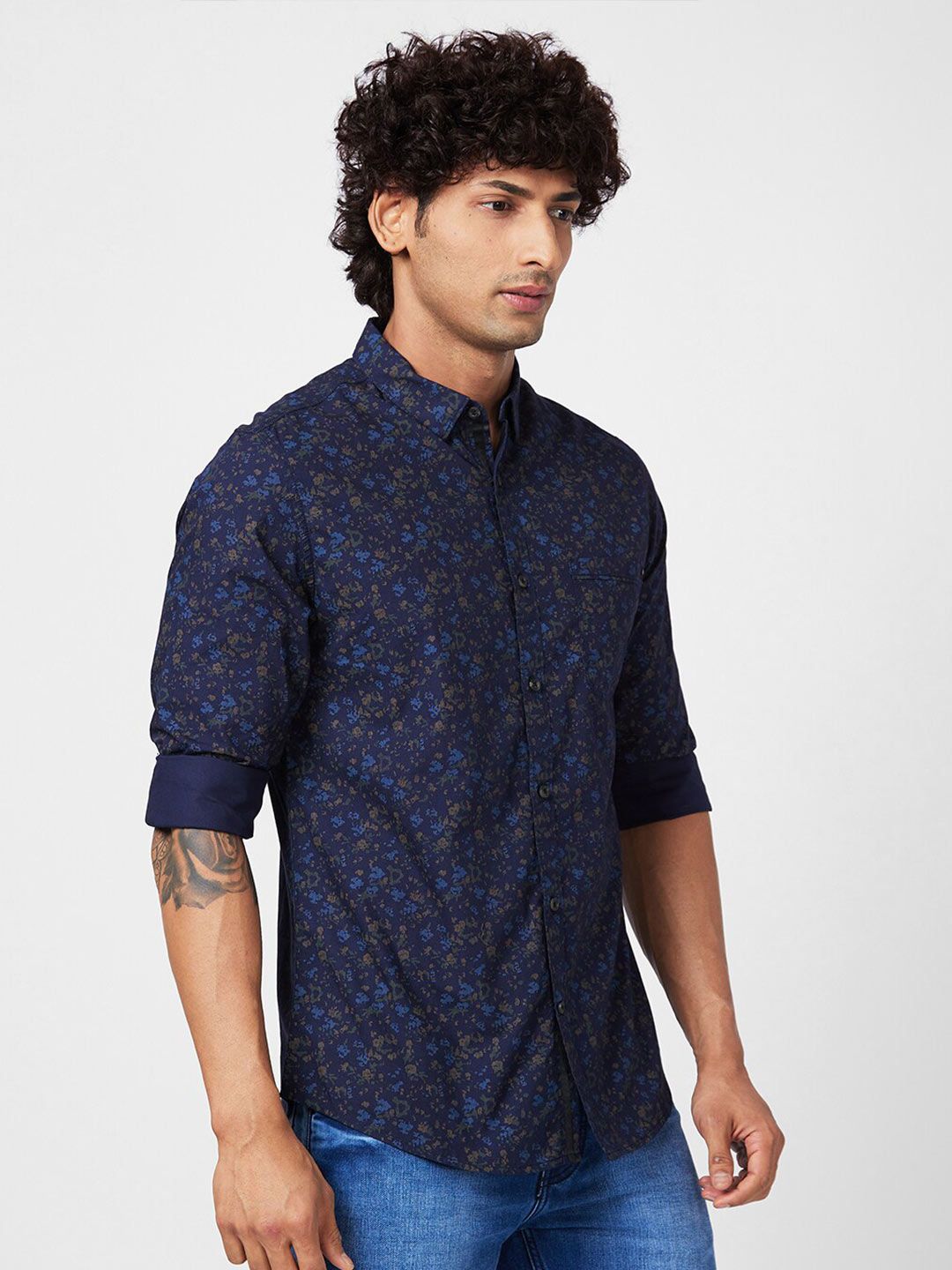 SPYKAR Slim Fit Abstract Printed Opaque Cotton Casual Shirt