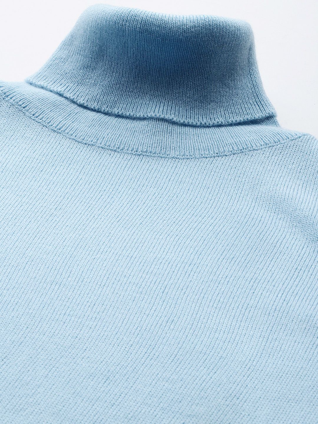 DressBerry High Neck Pullover