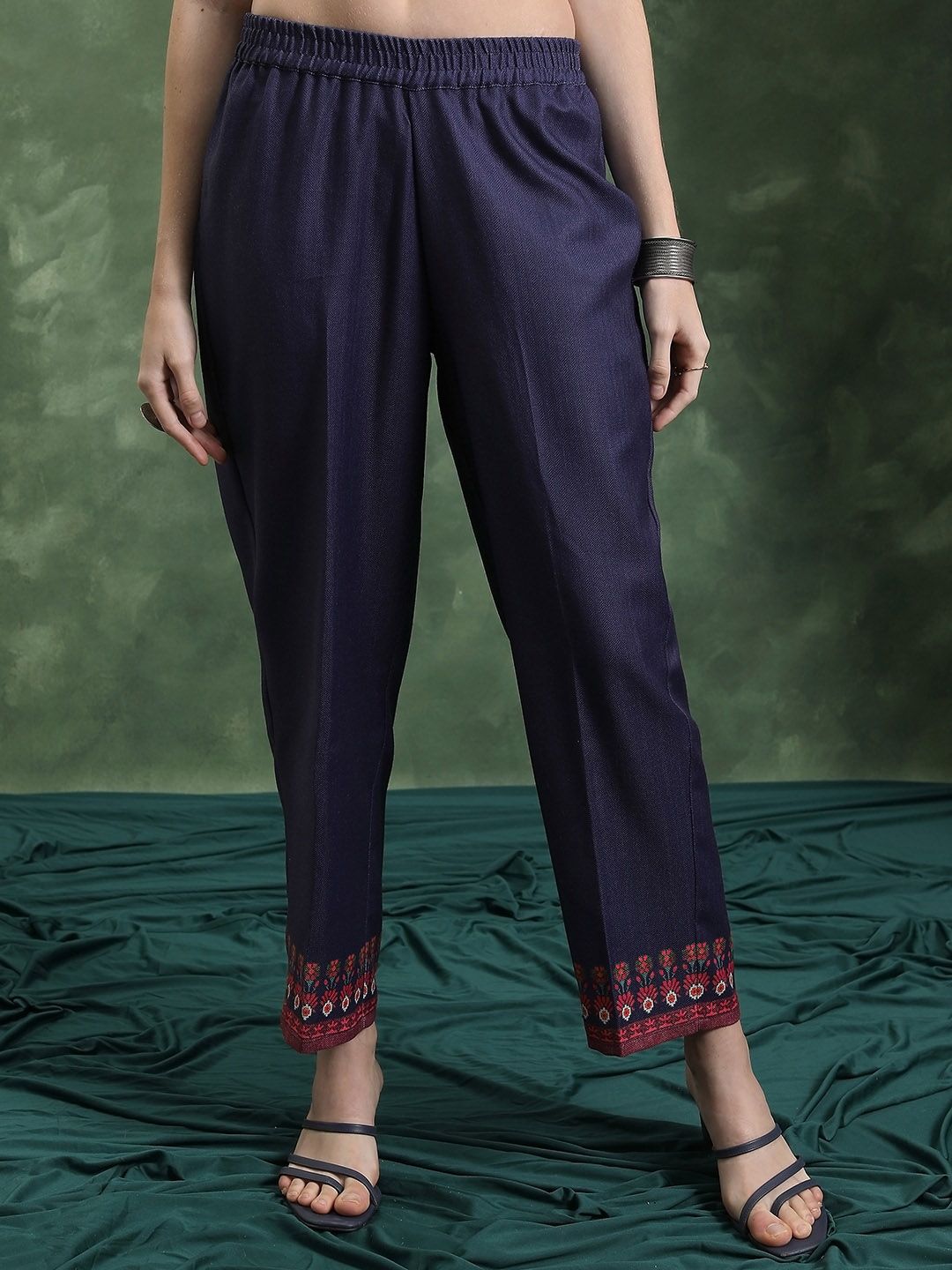 Vishudh Floral Printed Regular Kurta with Palazzos