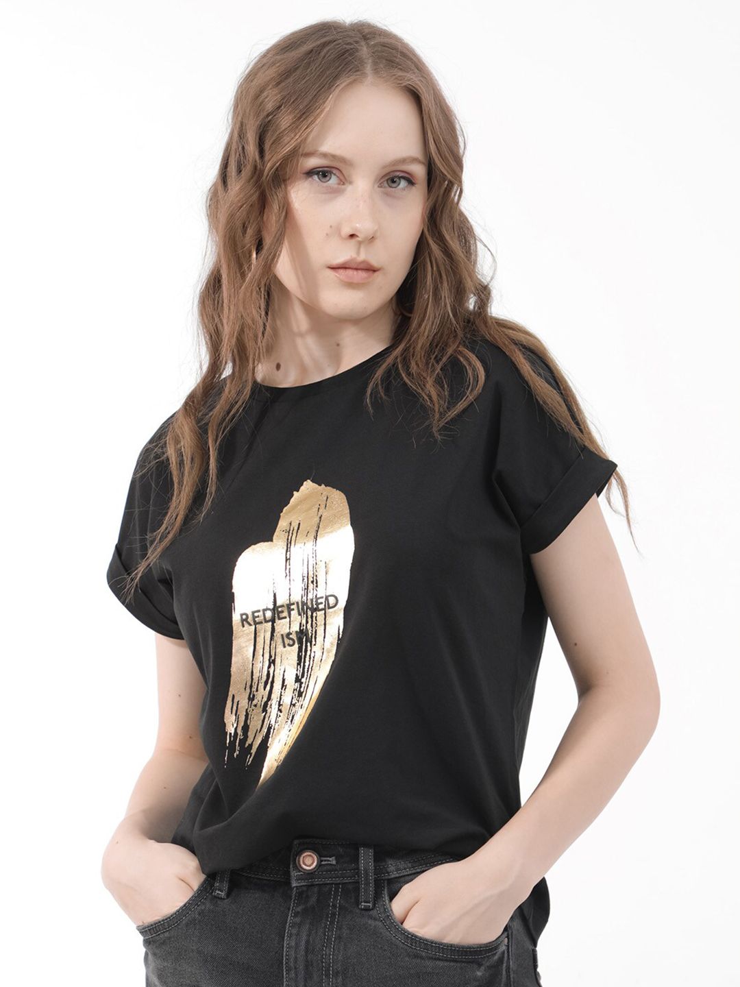RAREISM Women Printed V-Neck Extended Sleeves Pockets T-shirt
