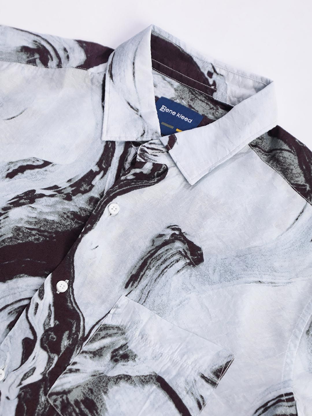 Bene Kleed Men Slim Fit Printed Casual Shirt