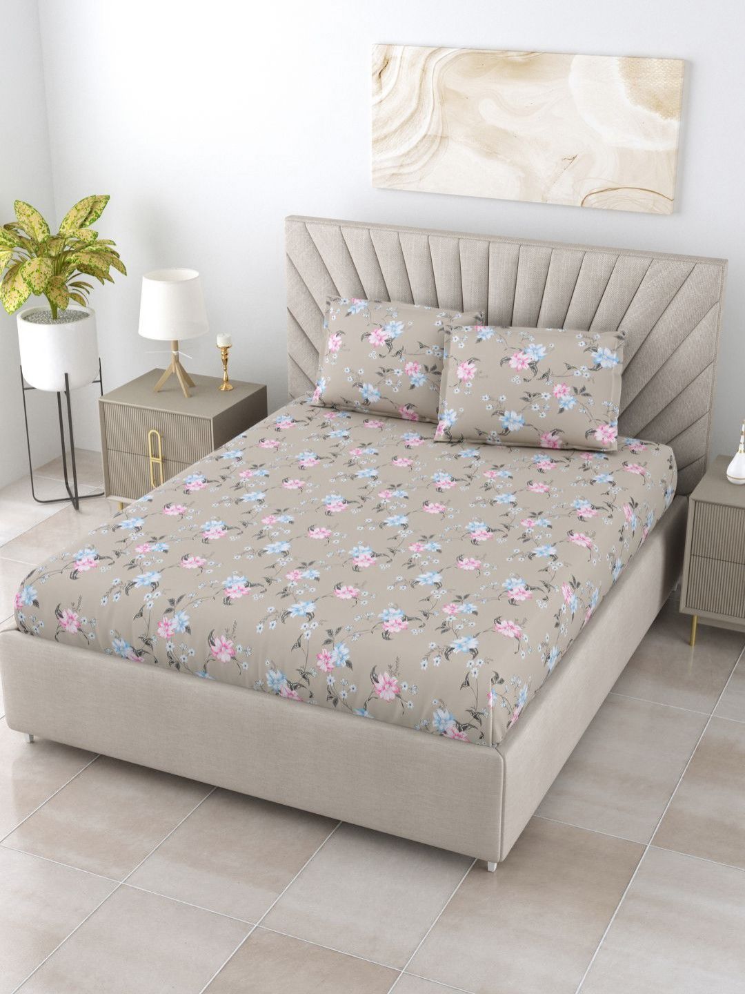 BOMBAY DYEING Florentine Grey Printed Pure Cotton 144 TC Queen Bedsheet Set 2.28 X 2.54 m