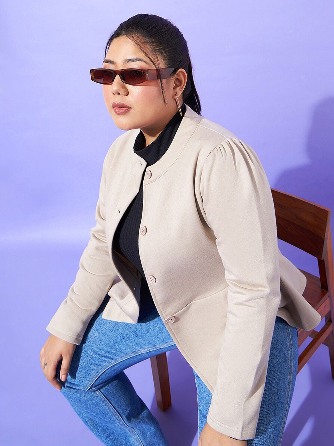 SASSAFRAS Curve Plus Size Grey Mandarin Collar Tailored Jacket