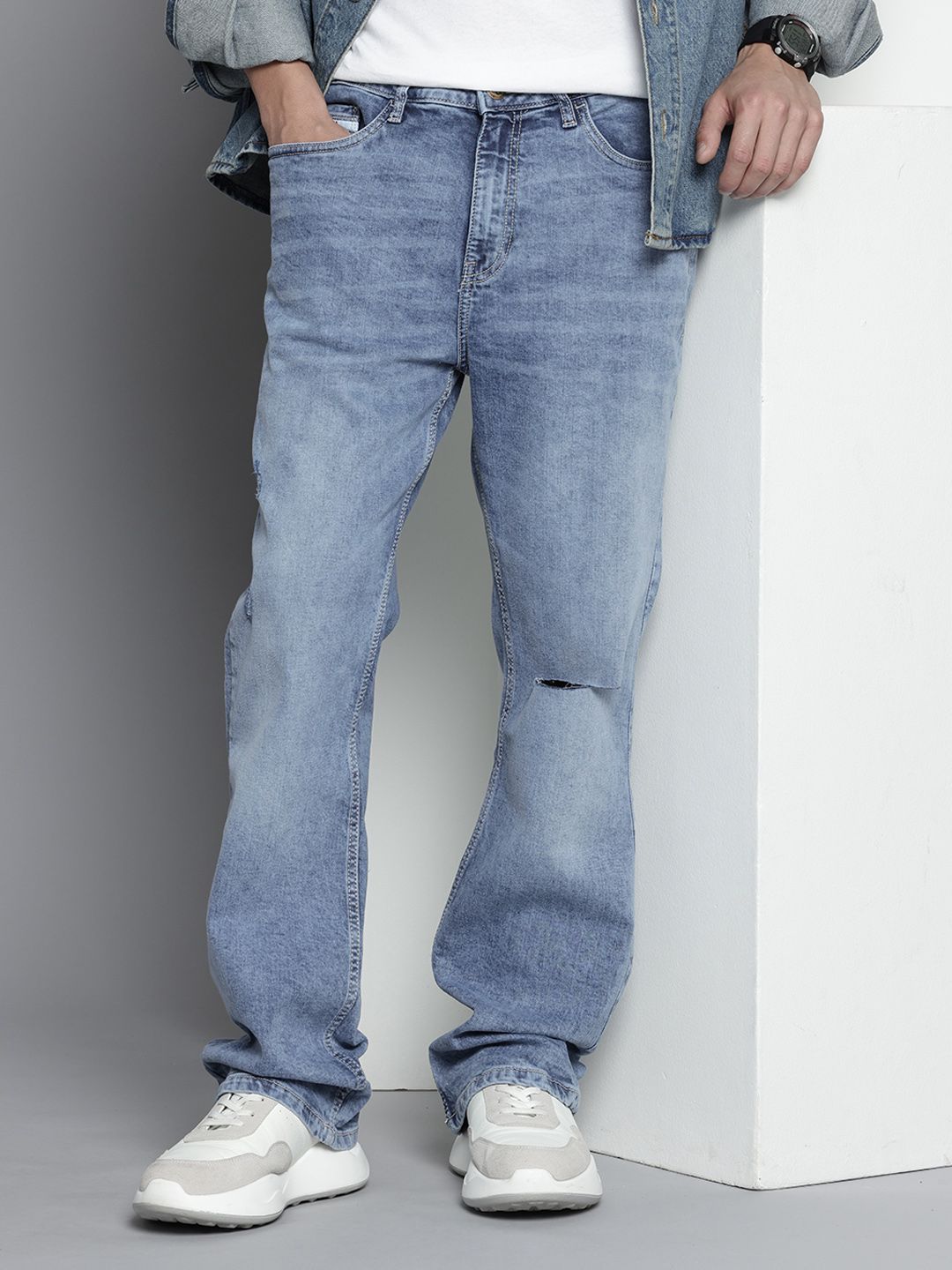 The Indian Garage Co Men Bootcut Slash Knee Ripped Light Fade Stretchable Jeans