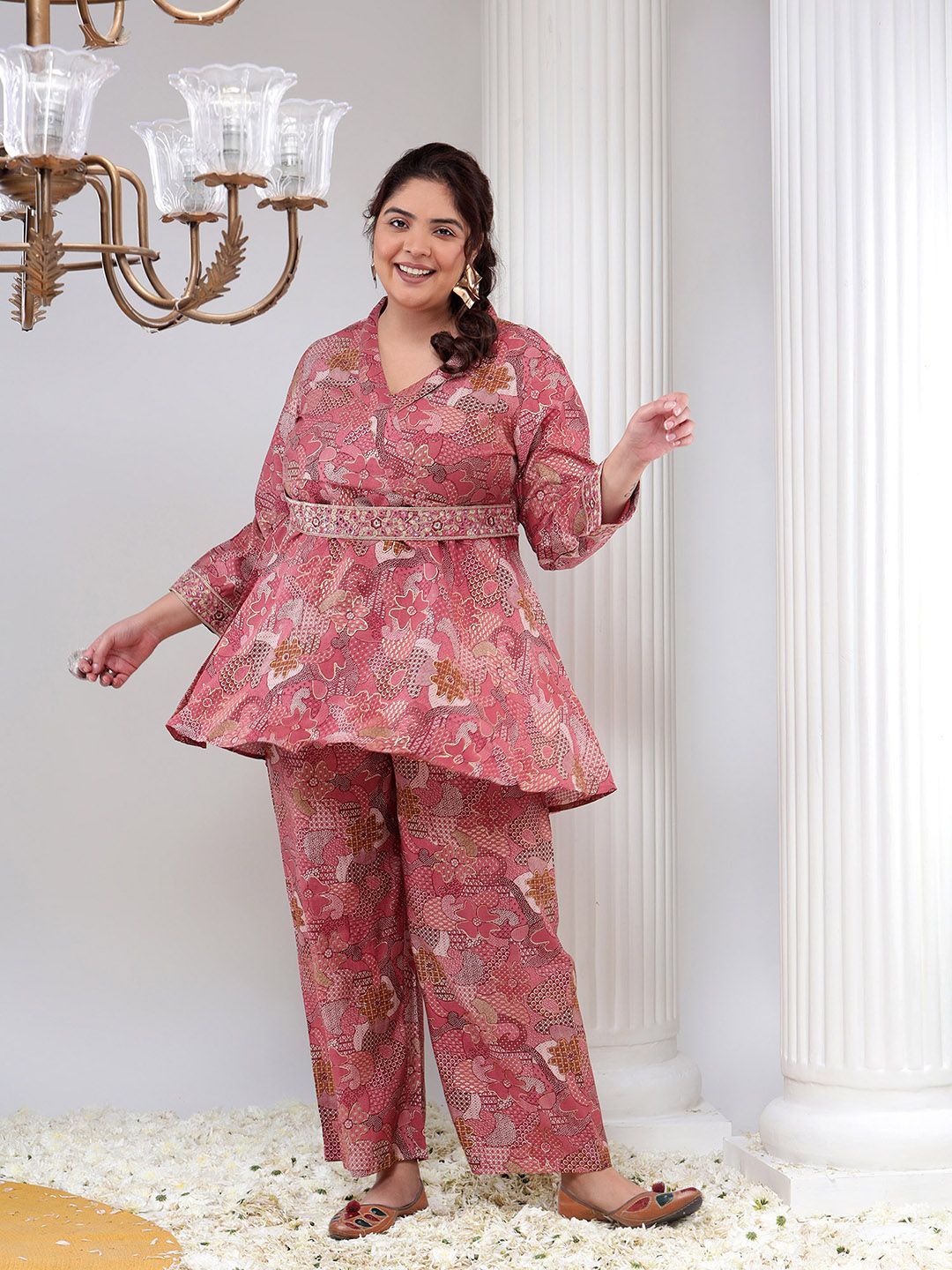 Bani Women Floral Print Tunic & Palazzos With A Belt