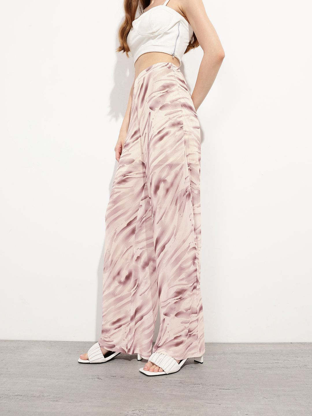 DressBerry Women Breezy Strokes Mesh Wide Leg Trousers