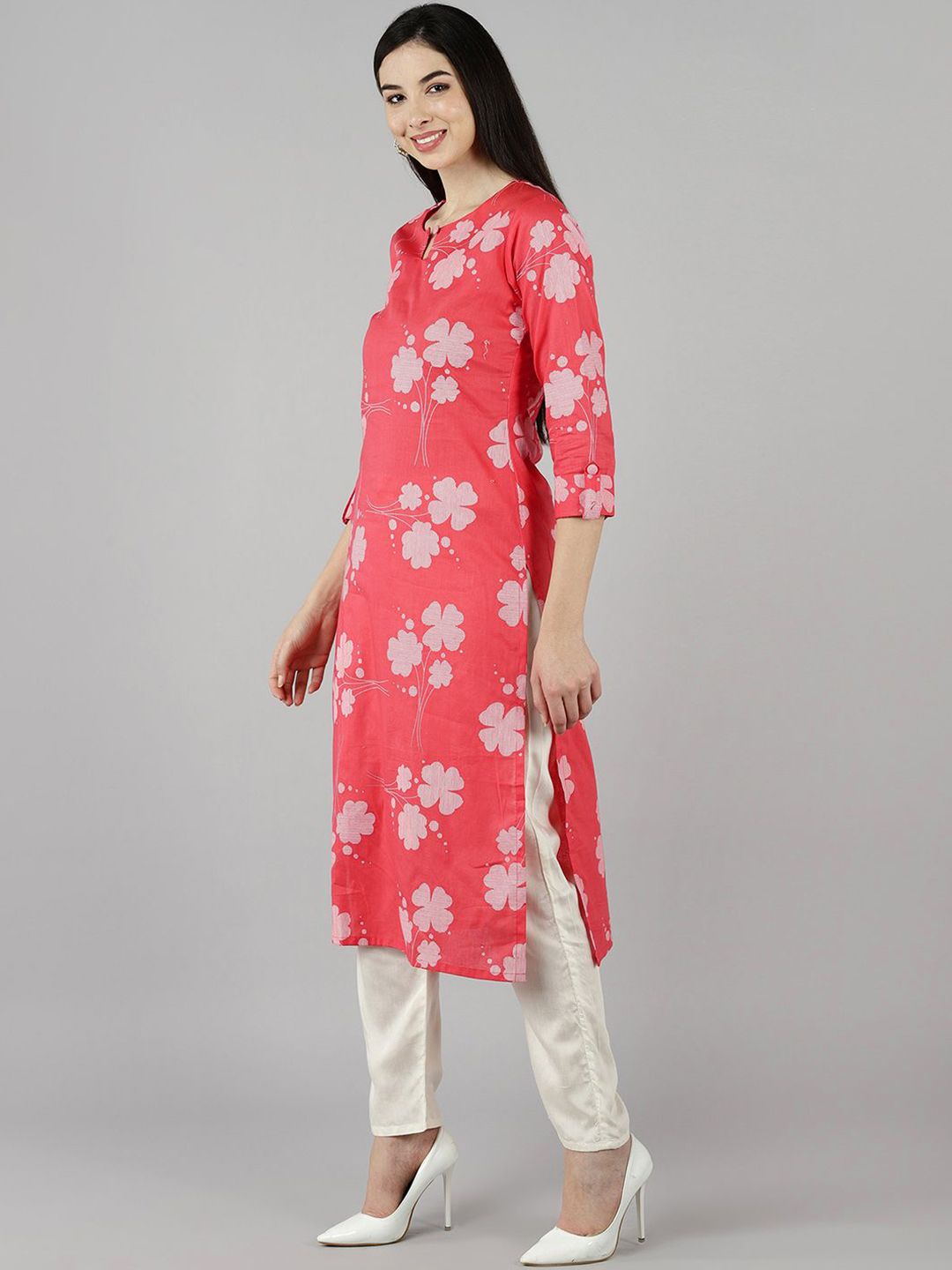 KALINI Women Floral Printed Keyhole Neck Kurta