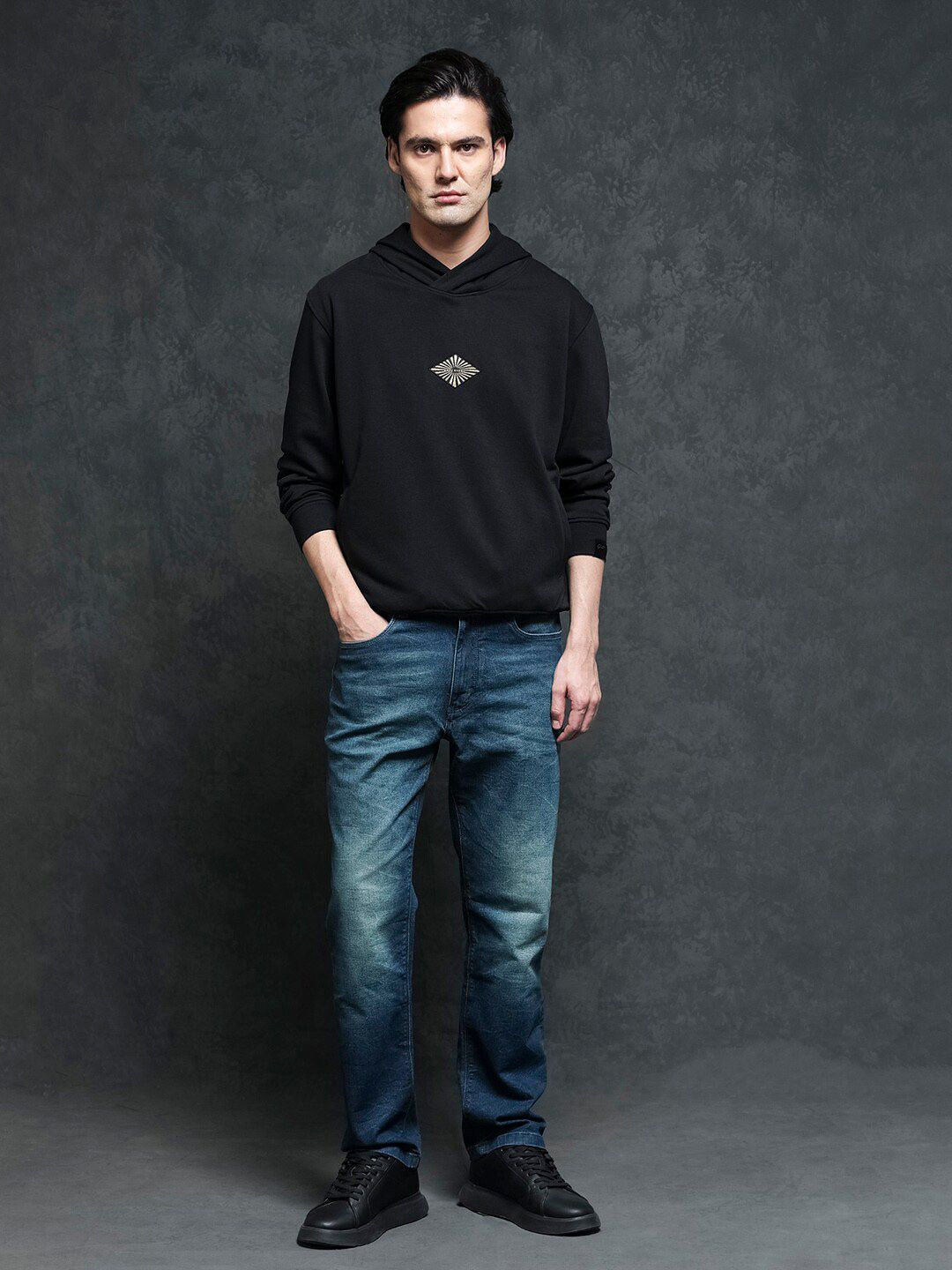 RARE RABBIT Men Trivial Graphic Print Hooded Sweatshirt