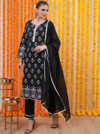 Vishudh Black Floral Embroidered Pure Cotton Straight Kurta with Trousers