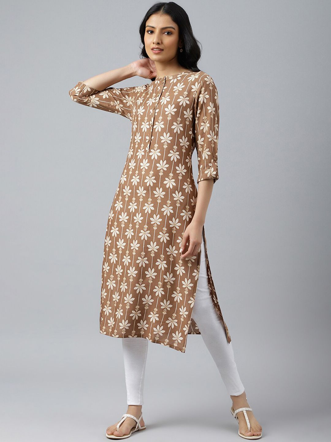W Floral Printed Mandarin Collar Roll-Up Sleeves Straight Kurta