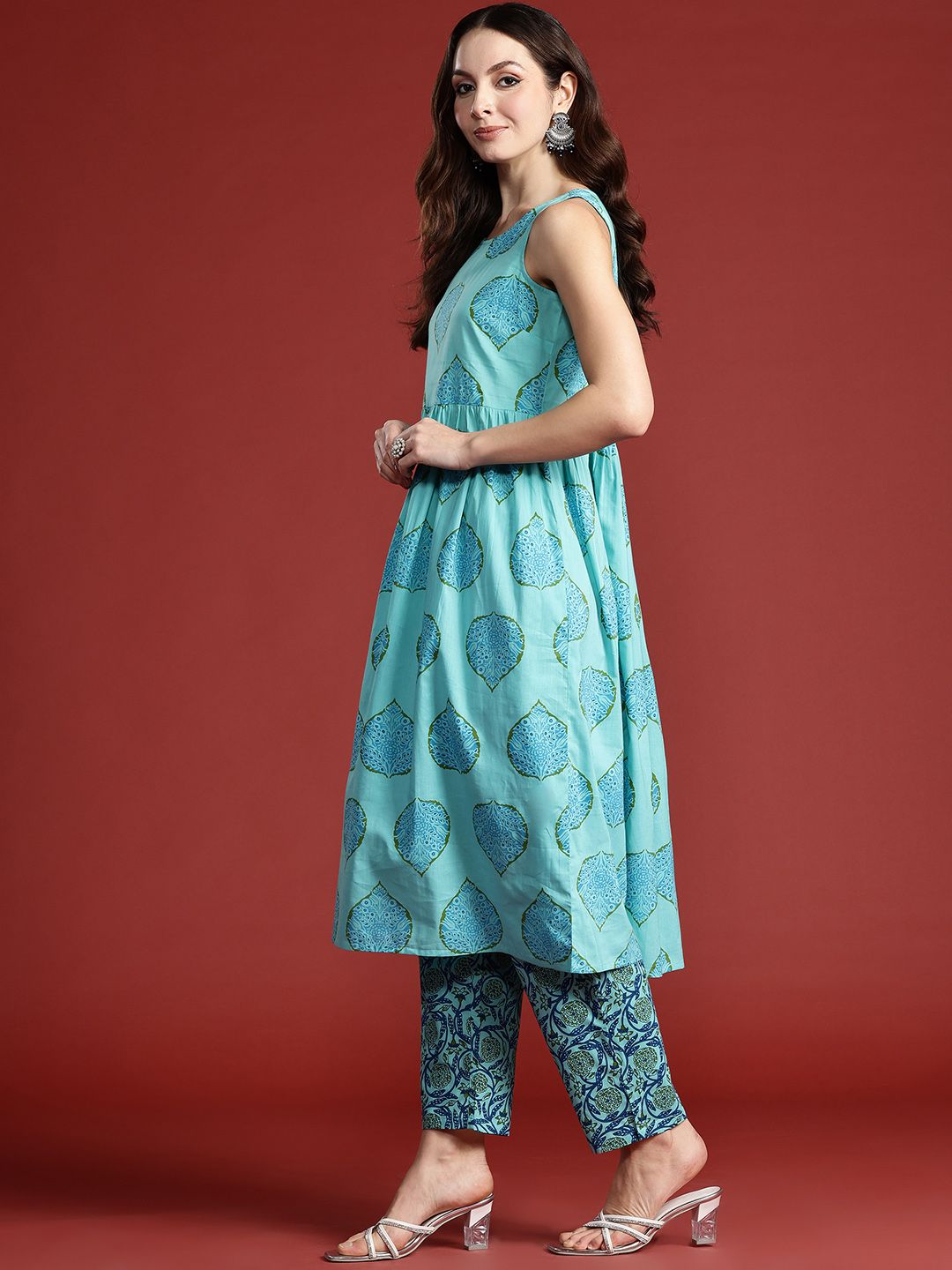 Indo Era Floral Printed Pure Cotton Kurta with Trousers