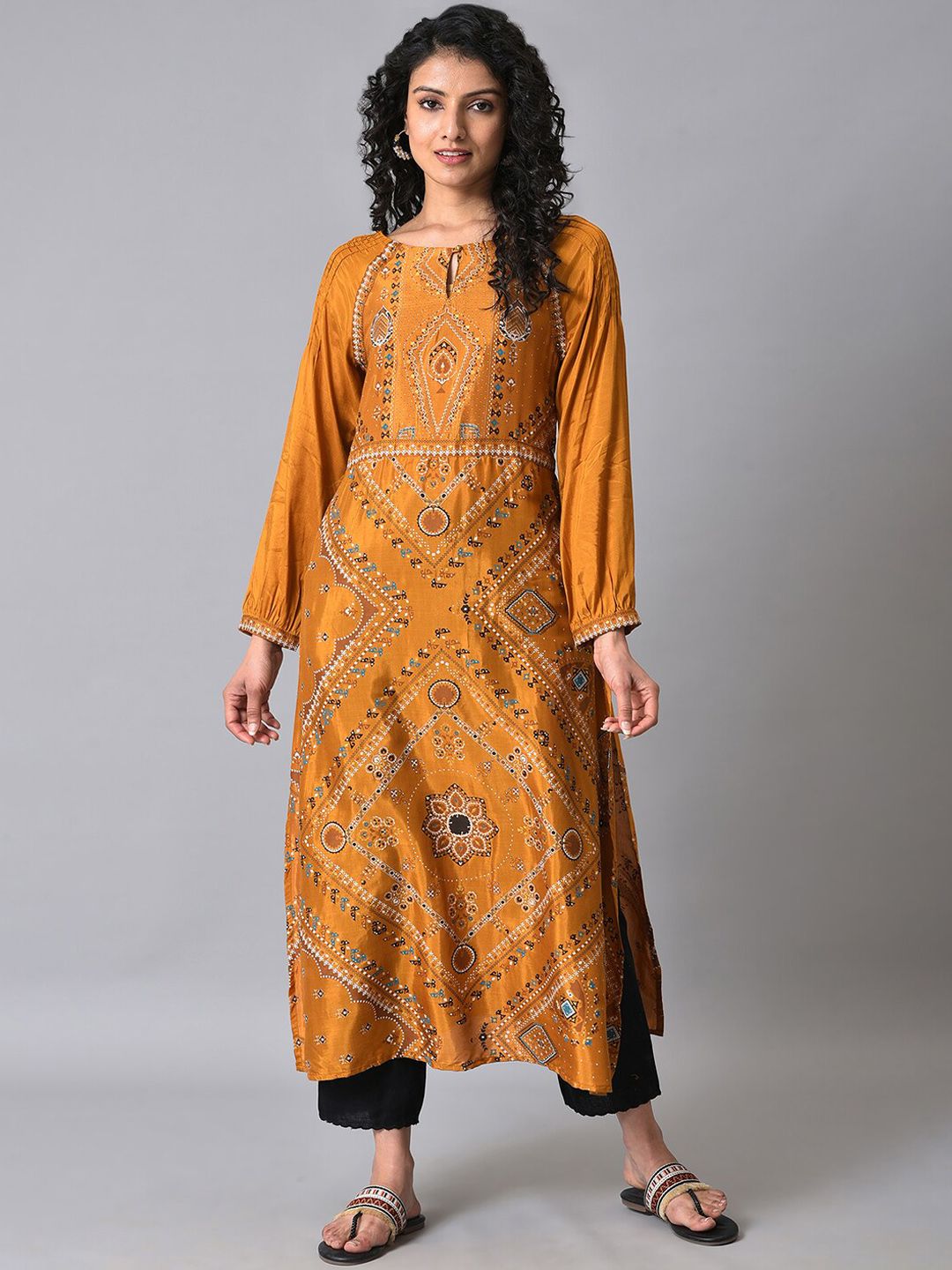 W Ethnic Motifs Embroidered Keyhole Neck A-Line Kurta