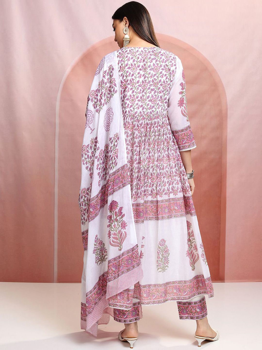 Vishudh White Floral Printed Pure Cotton Anarkali Kurta With Trousers & Dupatta