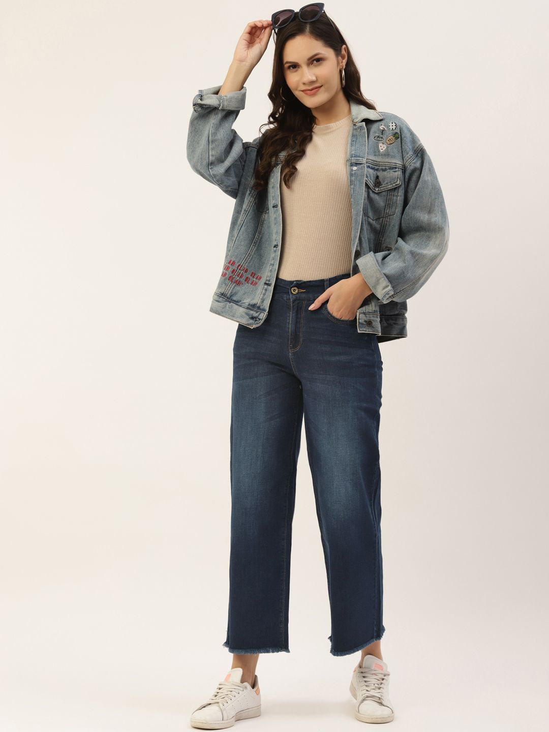 Monte Carlo Women Blue Straight Fit Mid-Rise Light Fade Stretchable Jeans