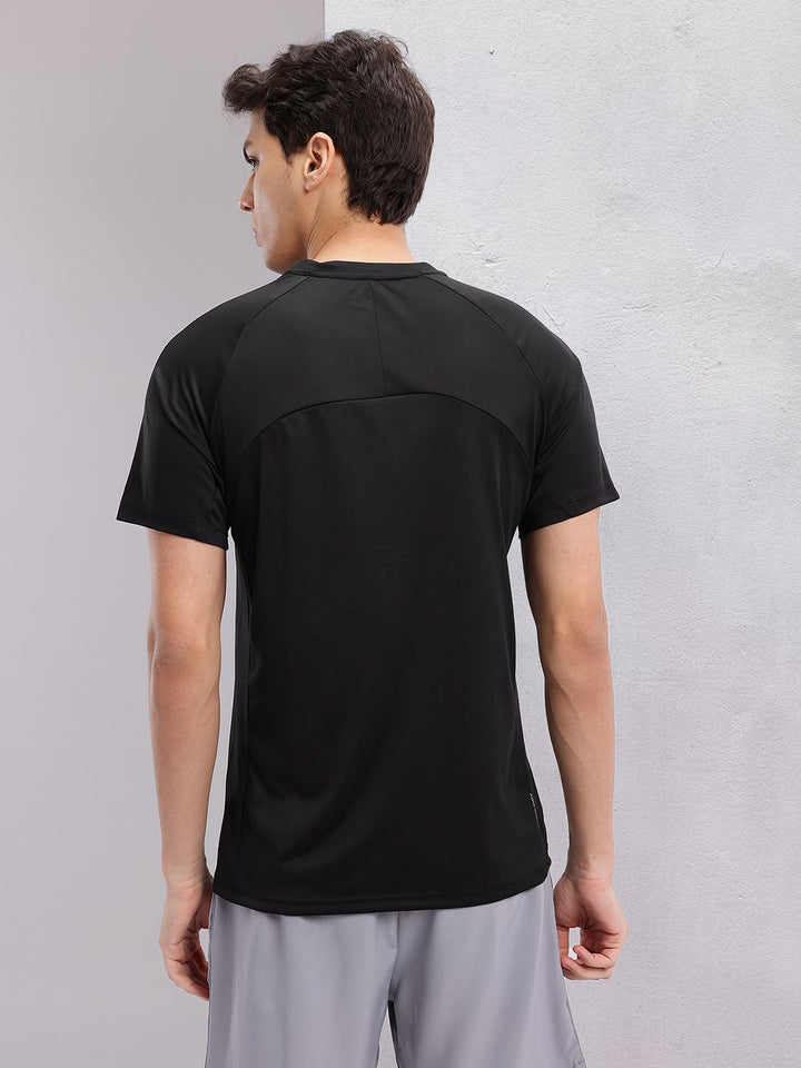 HRX by Hrithik Roshan Men Brand Logo Printed Rapid-Dry Training T-shirt