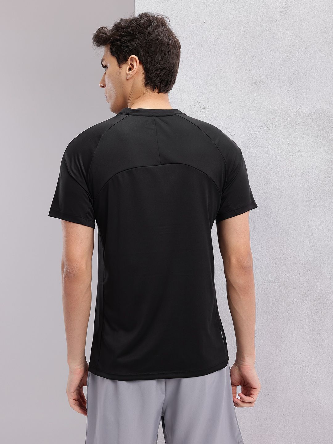 HRX by Hrithik Roshan Men Brand Logo Printed Rapid-Dry Training T-shirt