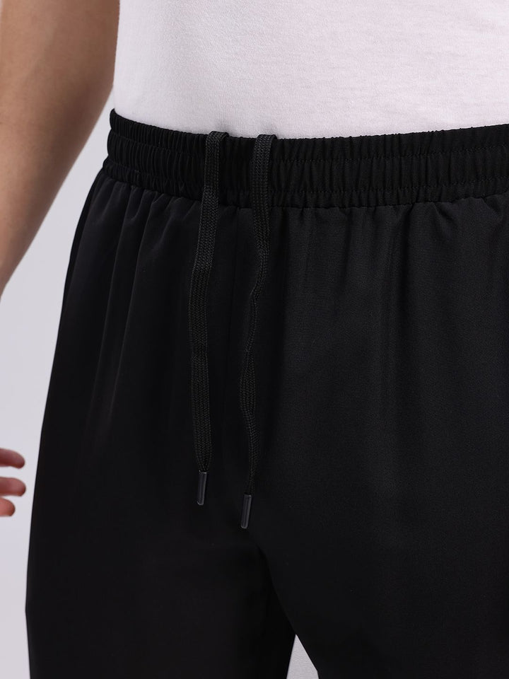 HRX by Hrithik Roshan Men Mid-Rise Regular Fit Rapid-Dry Running Joggers