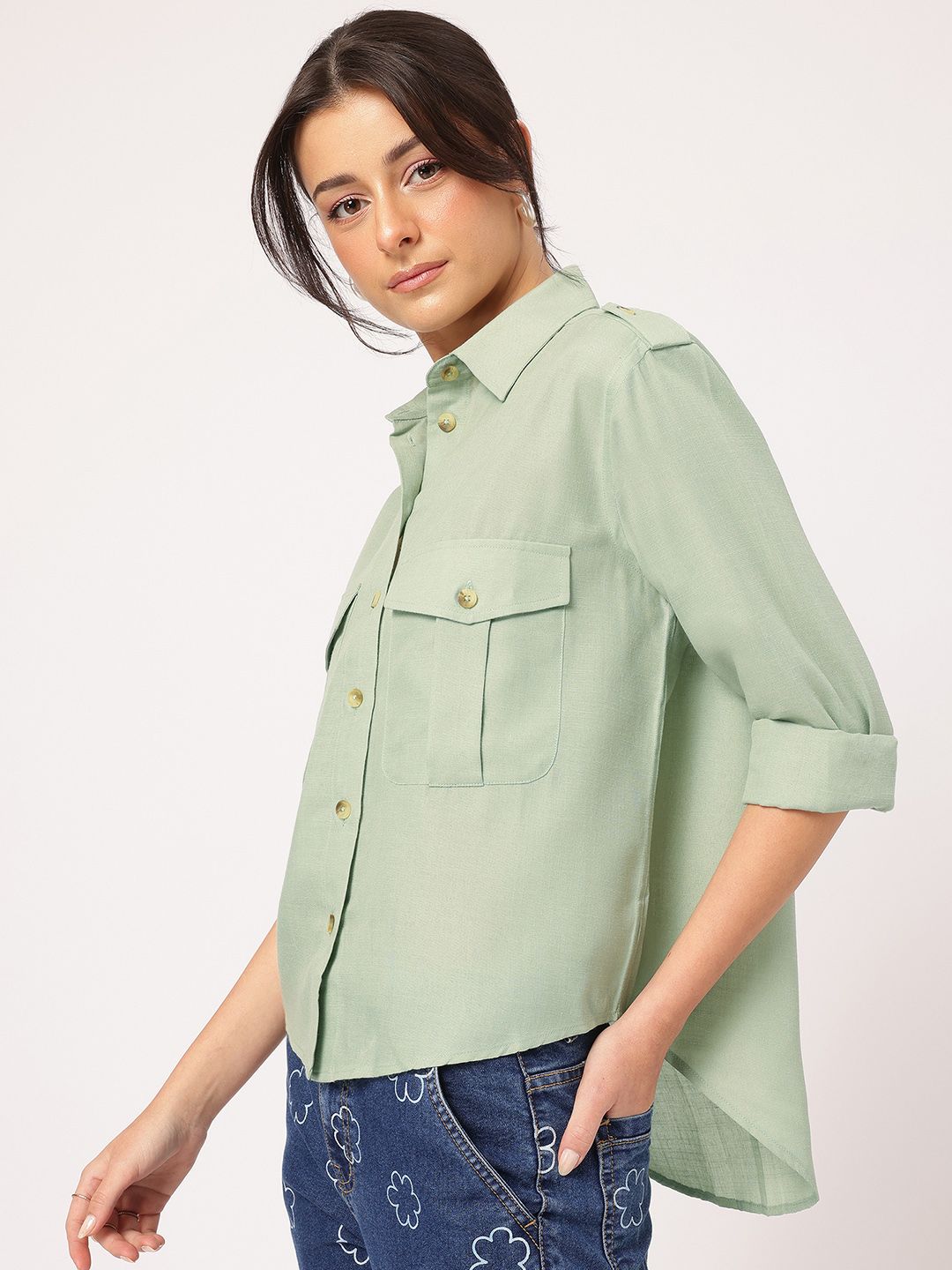 DressBerry Lounging Comfort Shirt with Pocket Detail
