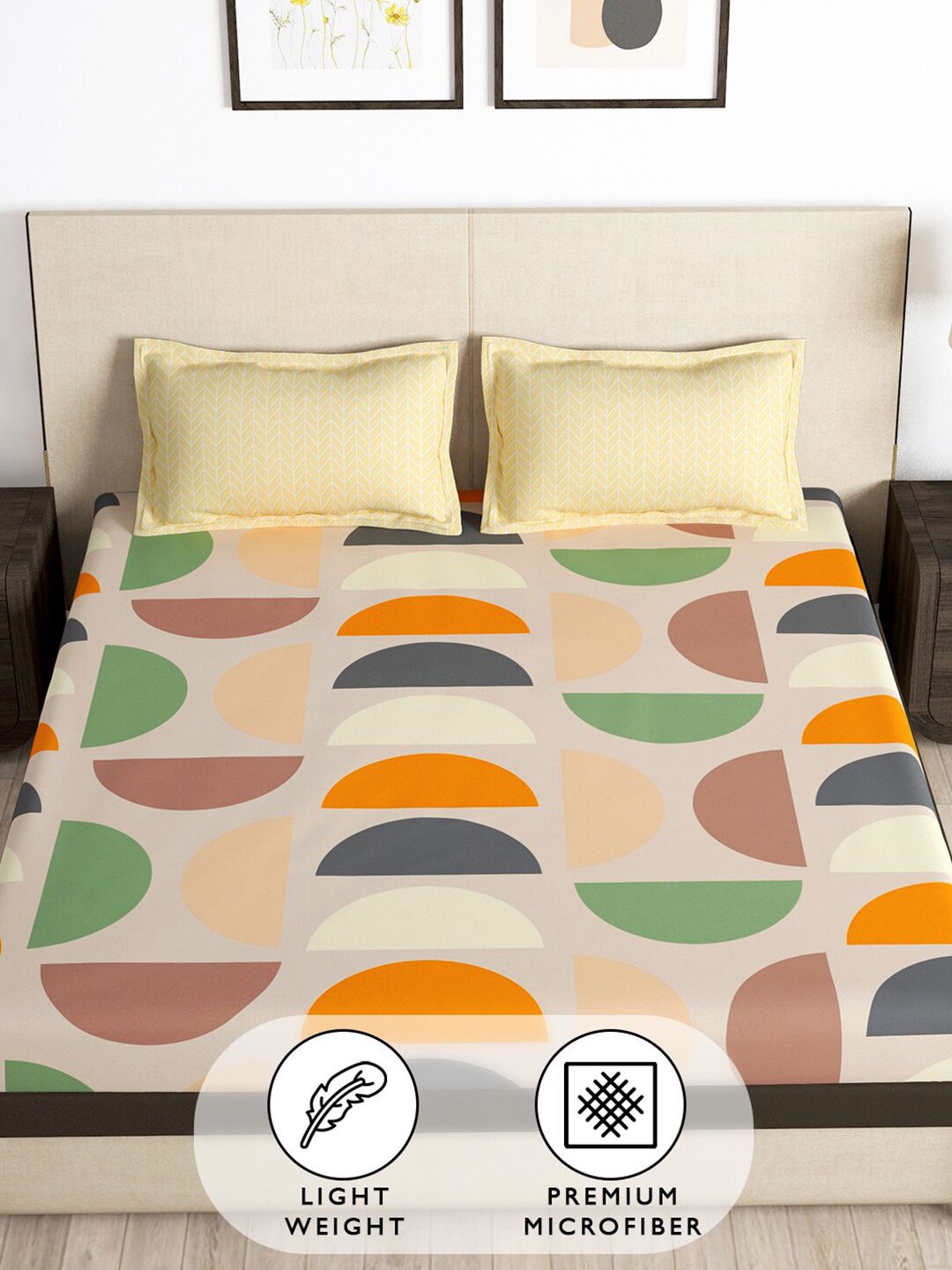 Story@home Cream & Orange Geometric 180 TC Queen Bedsheet with 2 Pillow Covers