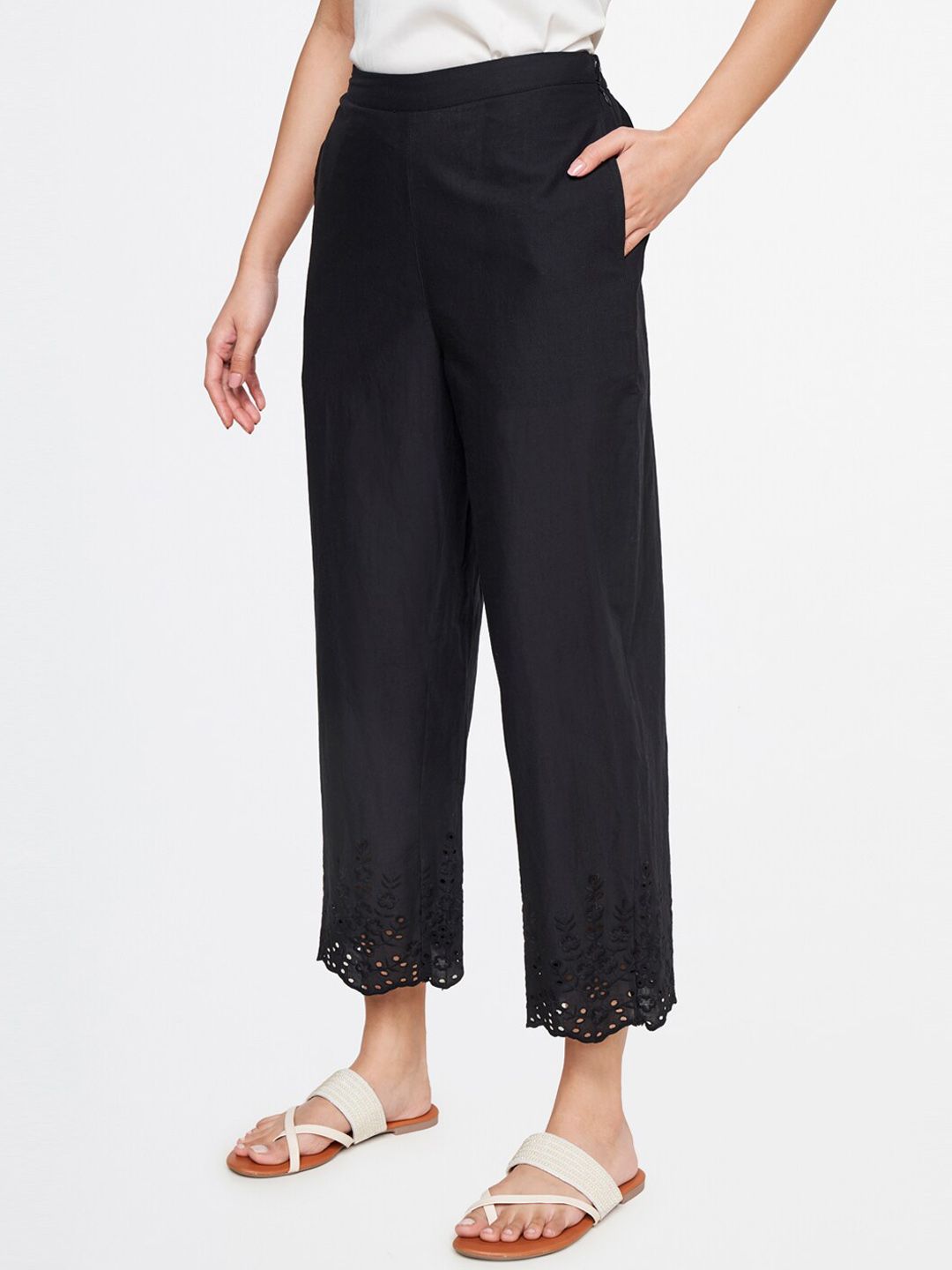 Global Desi Women Black Straight Fit Culottes Trousers