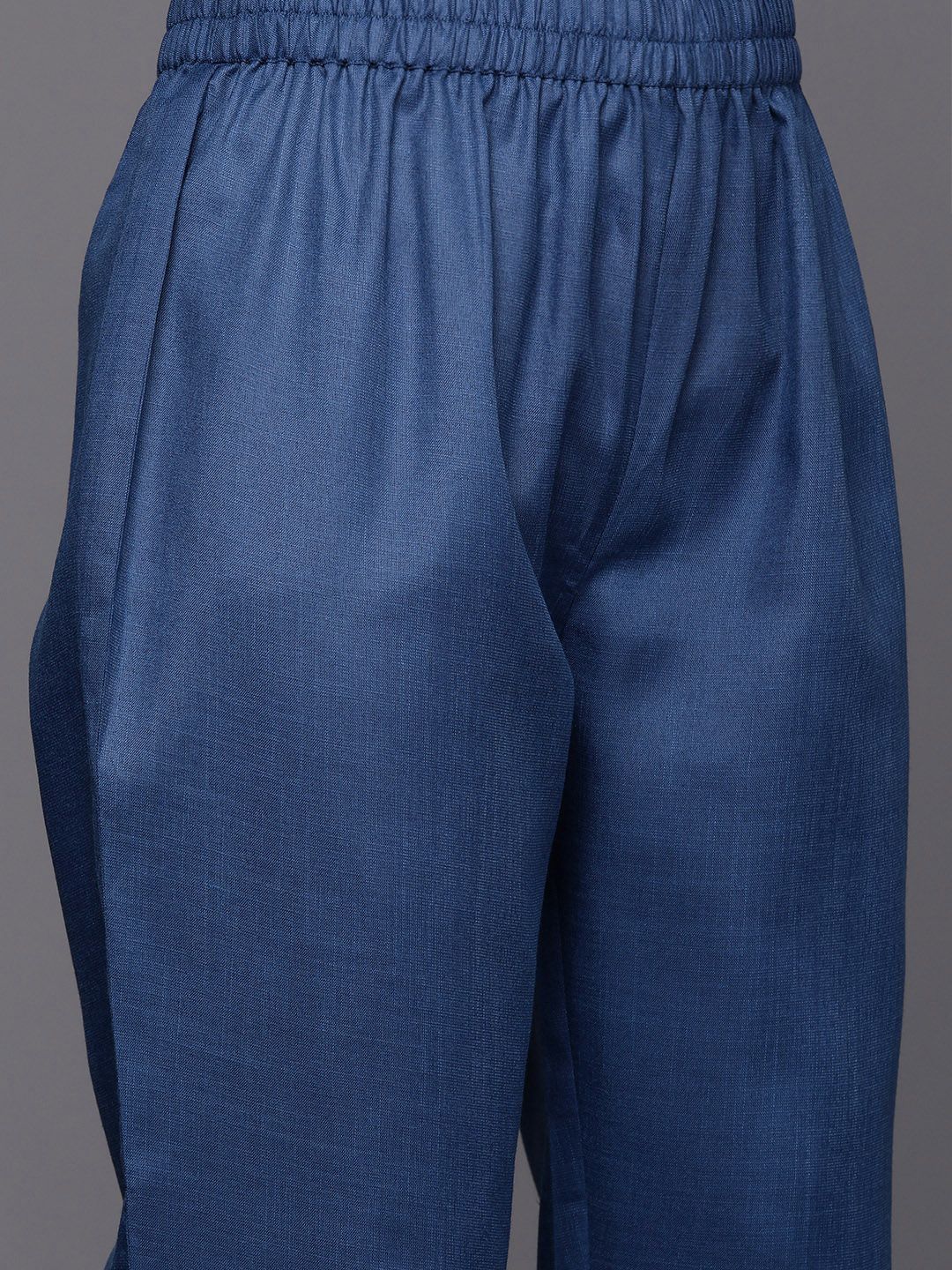 Varanga Blue Sleeveless Halter Neck Straight Kurta with Trouser & Bandhani Printed Dupatta