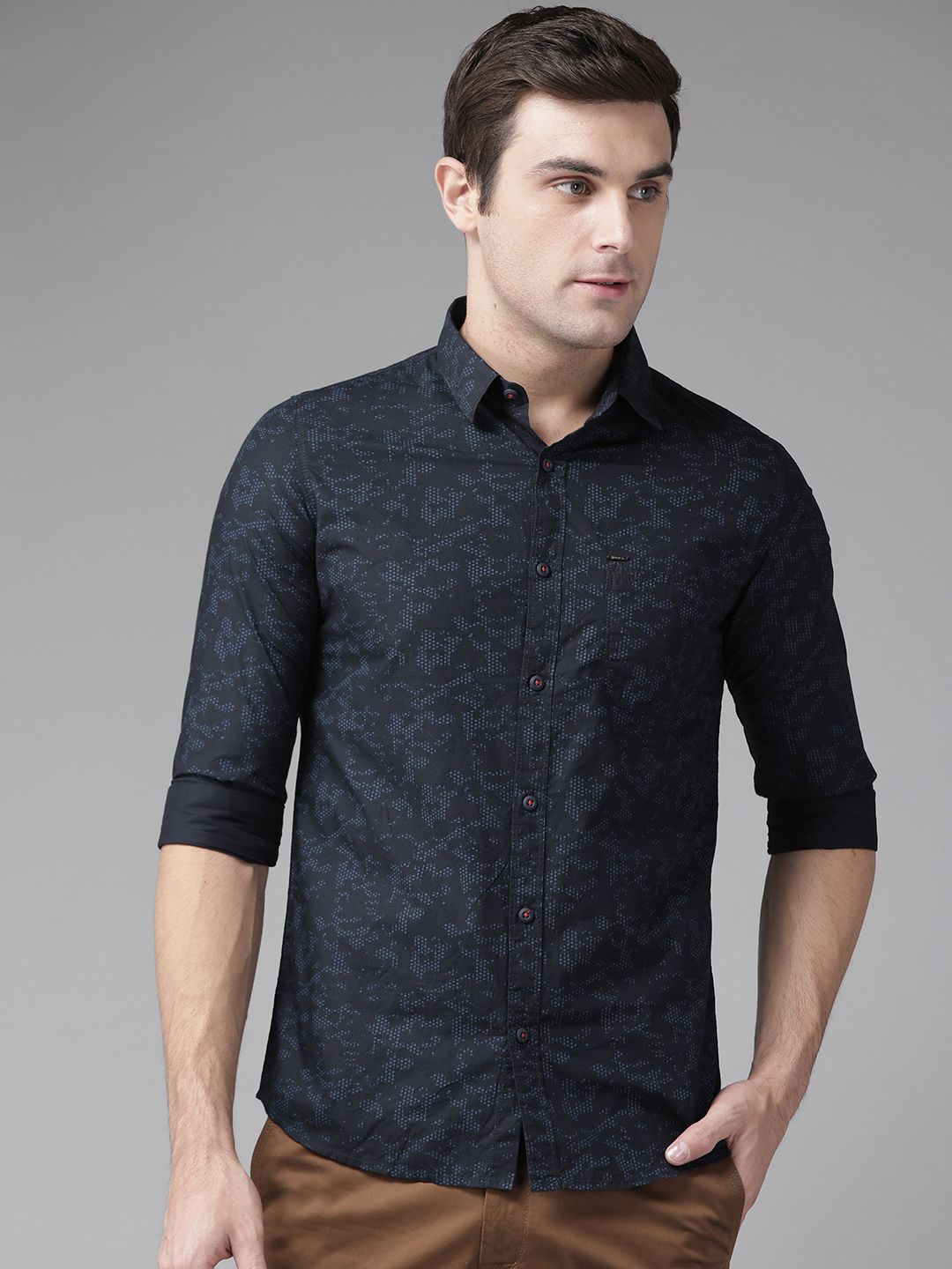 SPYKAR Men Black & Blue Slim Fit Printed Casual Shirt