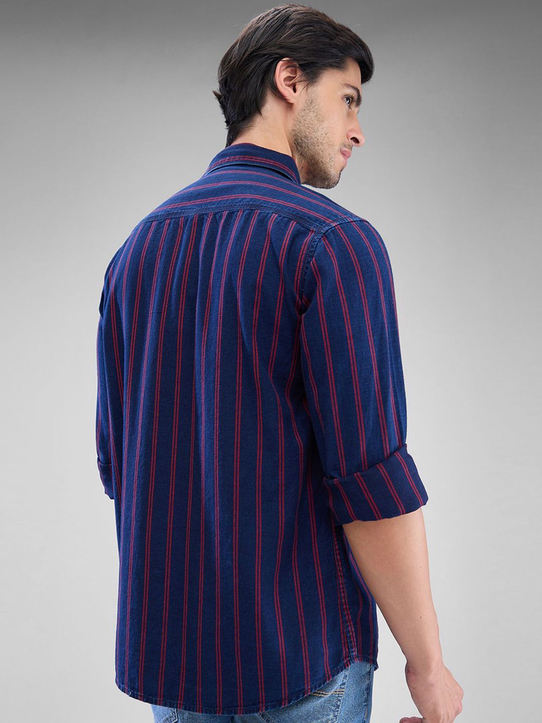 SPYKAR Men Slim Fit Opaque Striped Spread Collar Casual Shirt