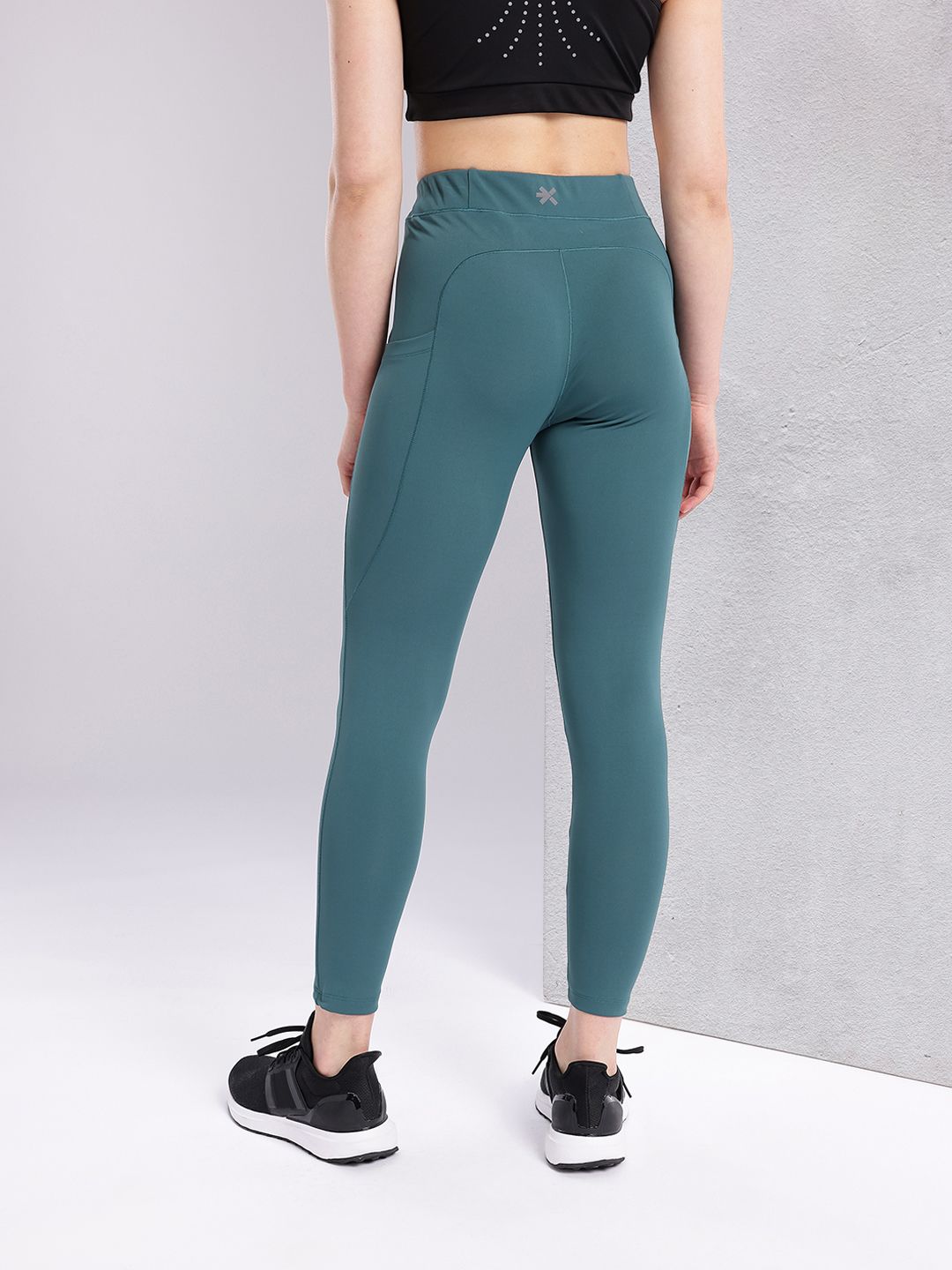 HRX by Hrithik Roshan Women Skinny Fit Training Tights