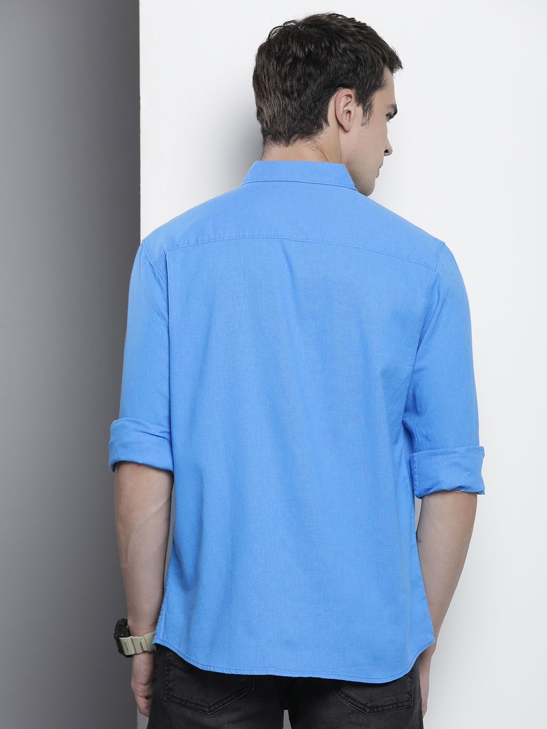 The Indian Garage Co Men Slim Fit Solid Linen Resortwear Shirt