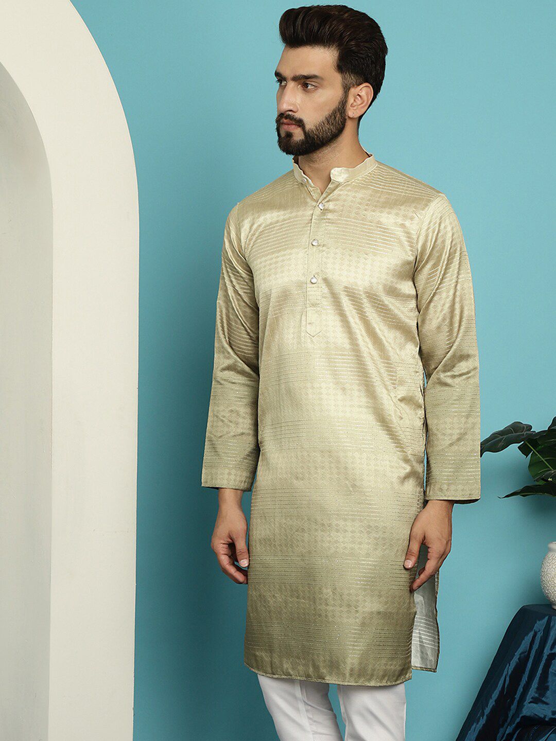 SOJANYA Ethnic Motifs Woven Design Jacquard Mandarin Collar Straight Kurta