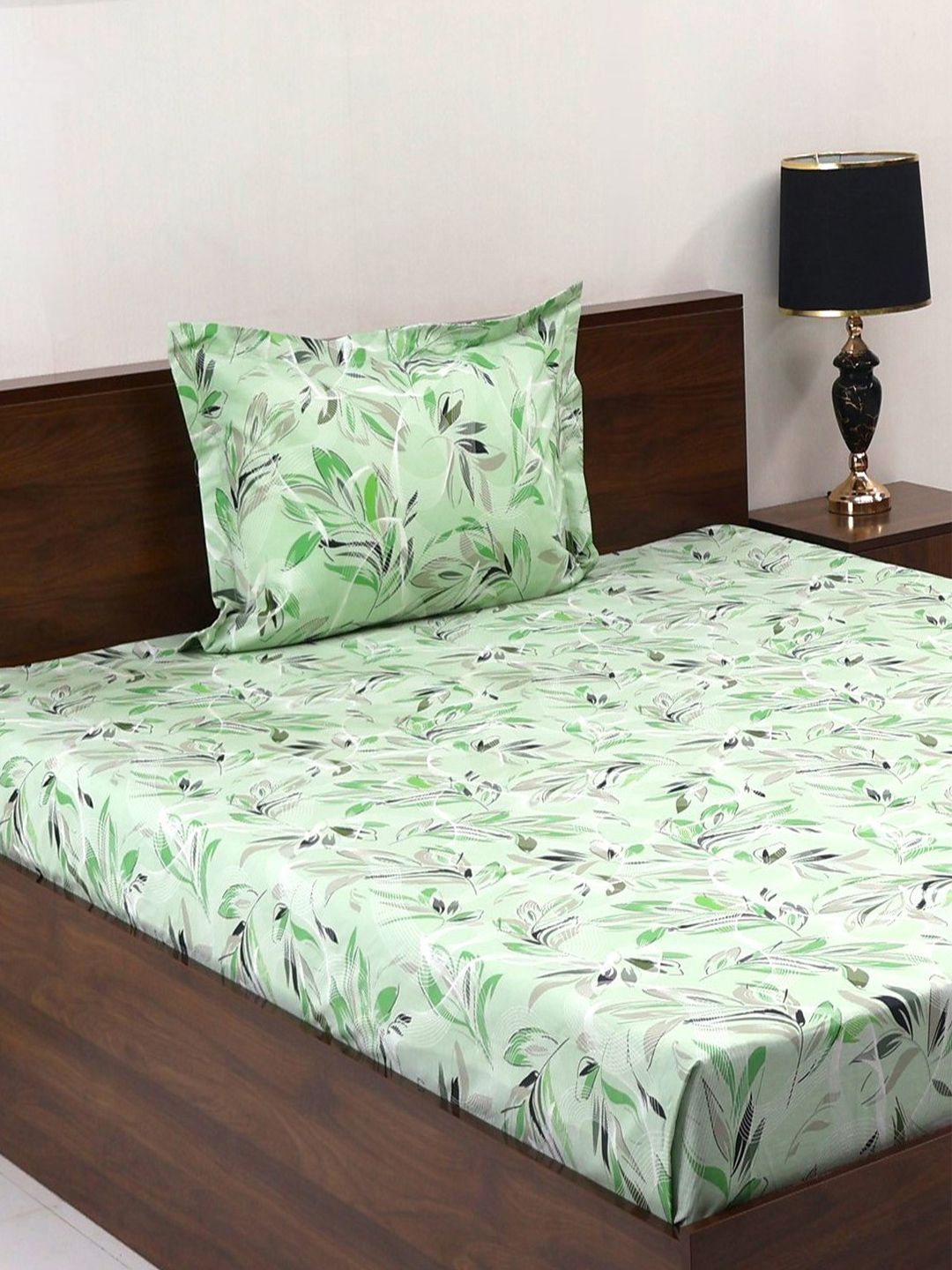 BOMBAY DYEING Green & Grey Floral Cotton 140 TC Single Bedsheet Set-1.50 m X 2.28 m