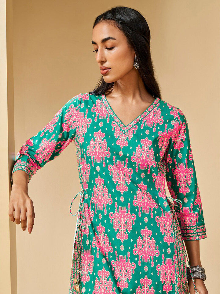 Global Desi Ethnic Printed V-Neck Sleeves Pure Cotton A-Line Kurta