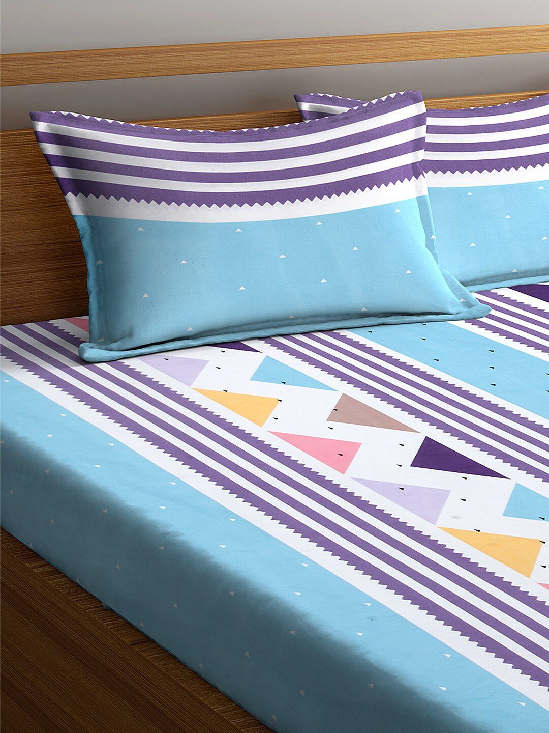 KLOTTHE Blue & Purple Printed 300 TC Double King Bedsheet With 2 Pillow Covers