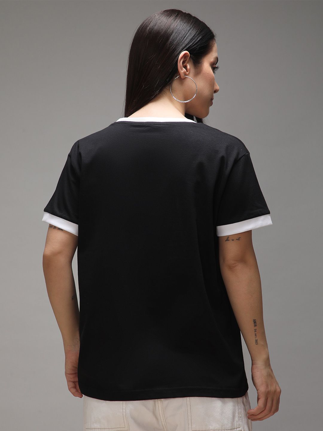 DILLINGER Women Short Sleeve Boxy Regular Varsity Embroidery Tshirt