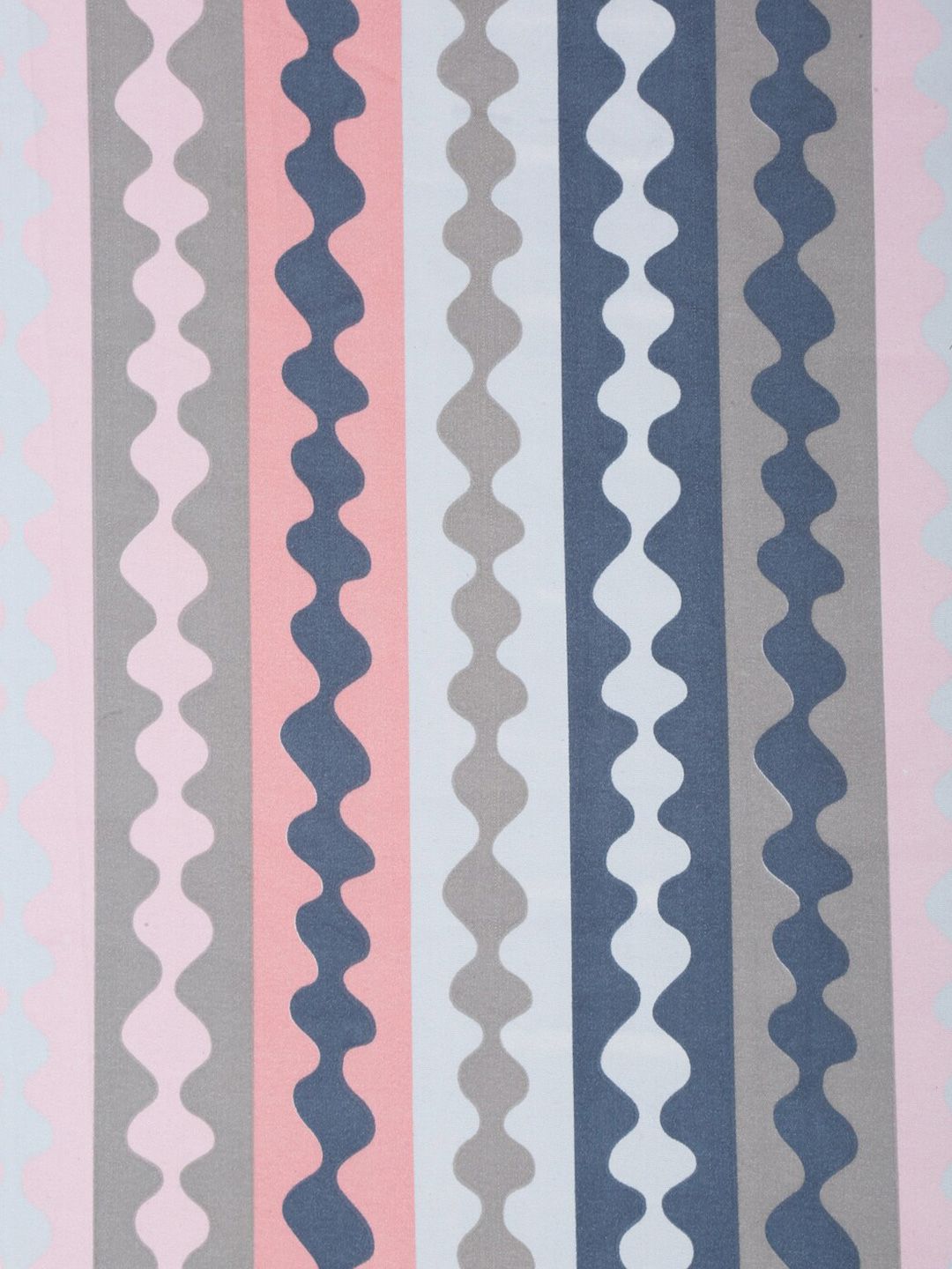 KLOTTHE Pink Chevron Polycotton 300 TC Single Cadar Halus dengan Sarung Bantal-87 x 59 inci