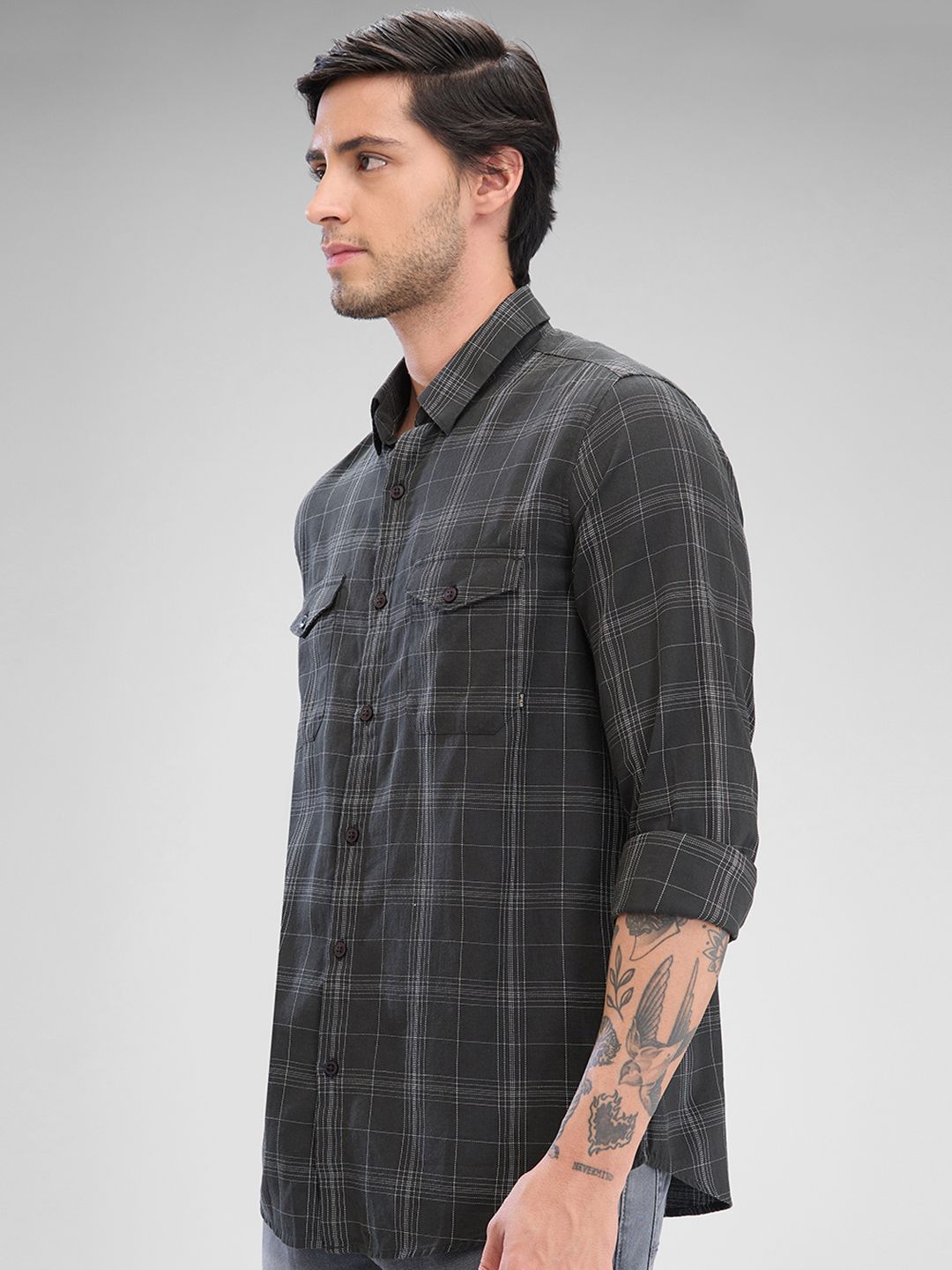 SPYKAR Men Tartan Checks Pocket Detailing Slim Fit Casual Shirt
