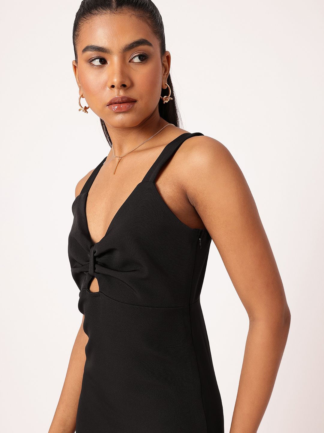 DressBerry Cut Out Magic Shoulder Straps Sheath Dress
