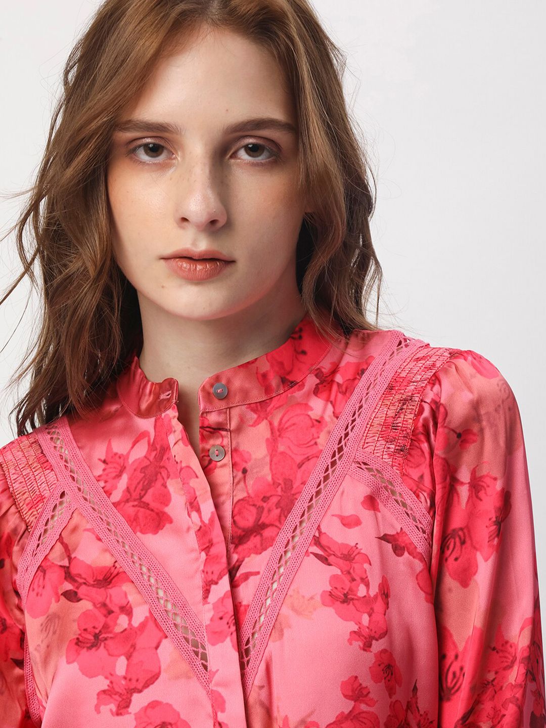 RAREISM Floral Printed Mandarin Collar Cuffed Sleeves Styled Back Top
