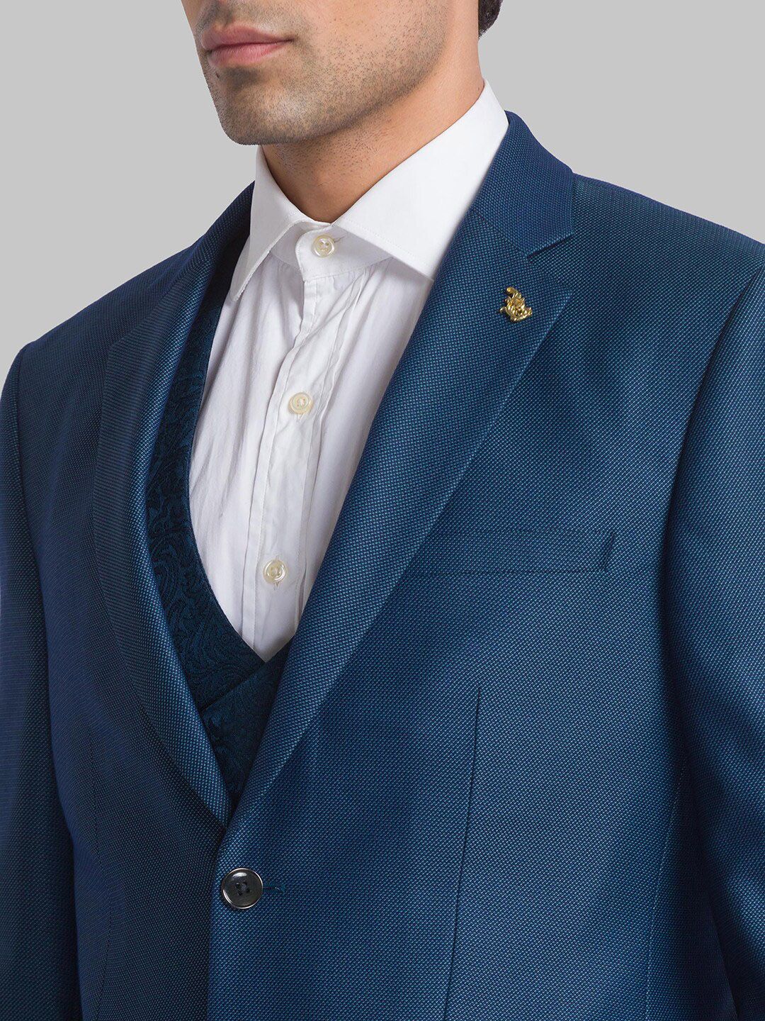 Raymond Men Single Breasted Three Piece Formal Suit