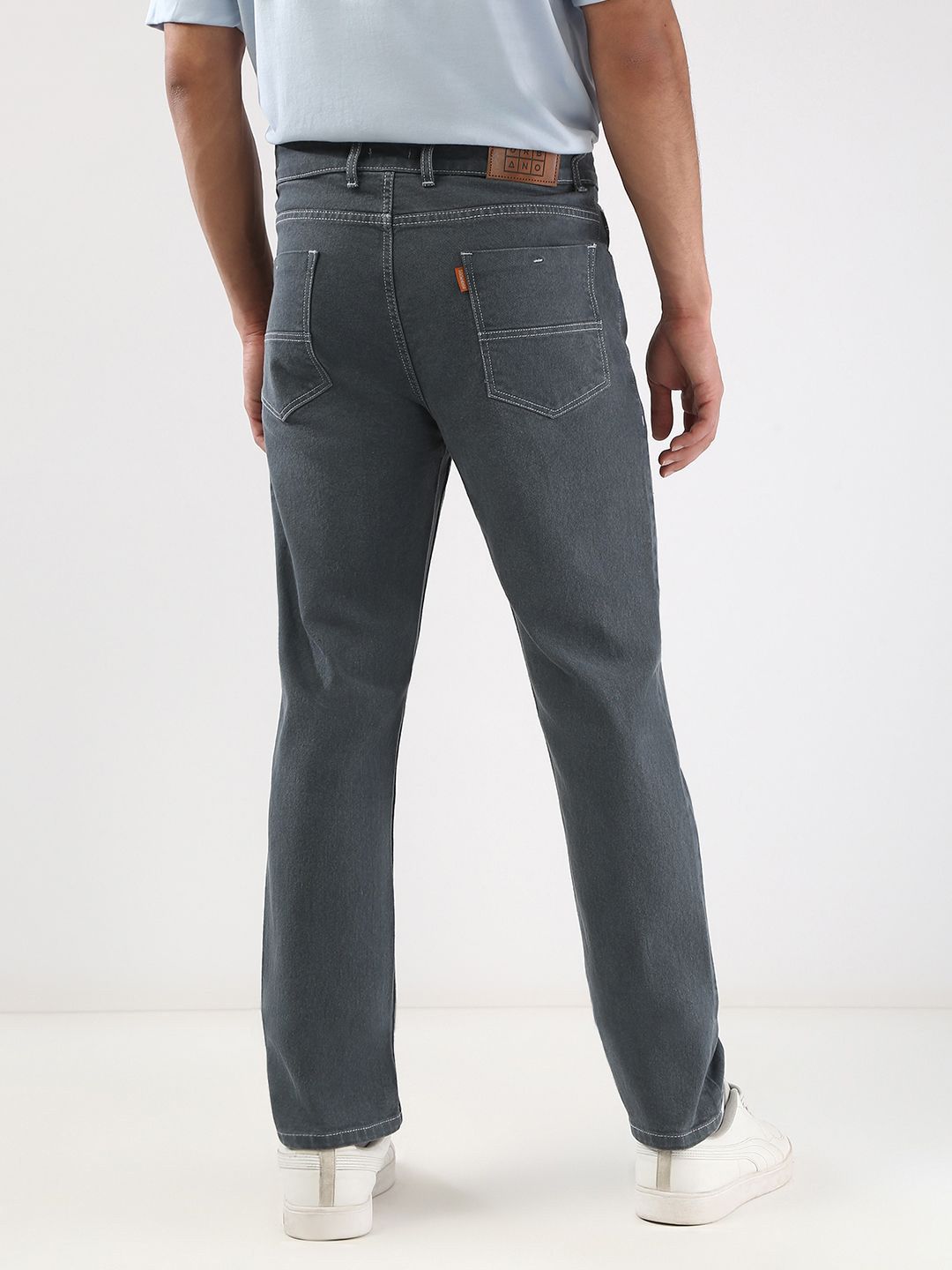 Urbano Fashion Men Straight Fit Mid-Rise Stretchable Jeans