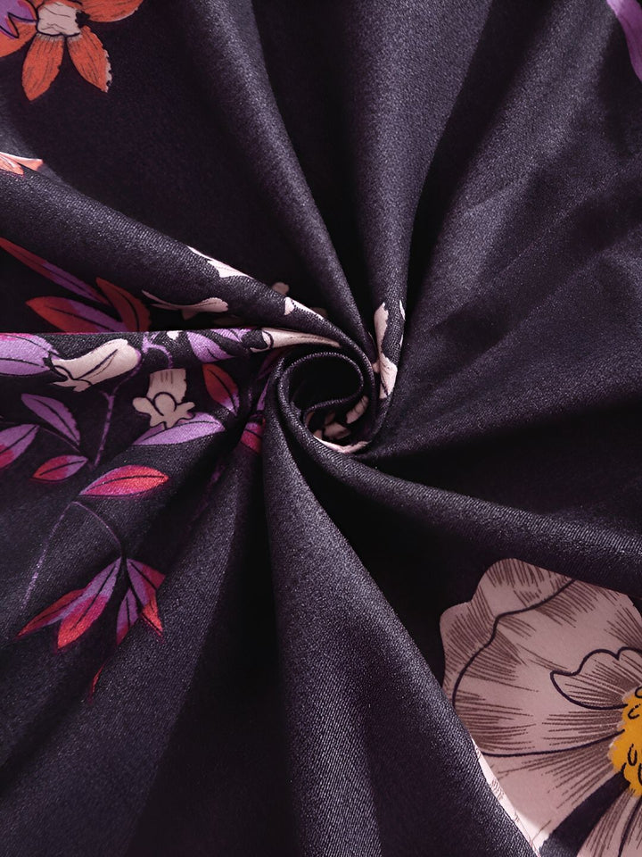 KLOTTHE Purple & Red Floral 300 TC Double King Bedsheet With 2 Pillow Covers