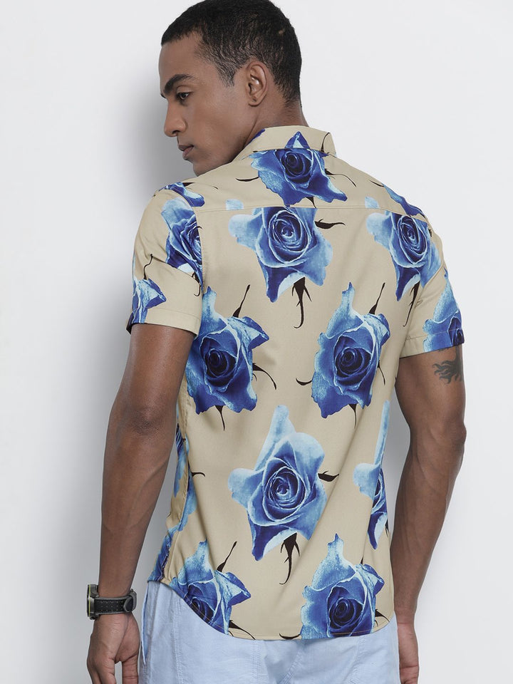 The Indian Garage Co Men Slim Fit Floral Printed Resortwear Shirt