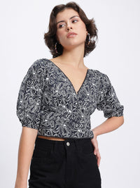 DressBerry Monochrome Shirt-Style Top